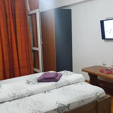Central Residence Apartment *